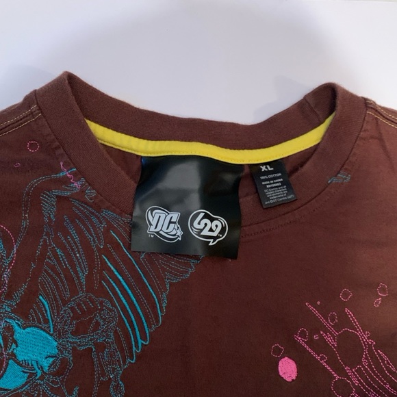 DC Comics Shirt L29 Hawkman Size XL Embroidered Front & Back Graphics Brown - Picture 9 of 12